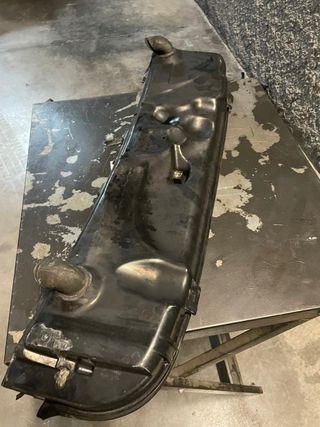 Gocciolatoio parabrezza BMW E46 320d 837066