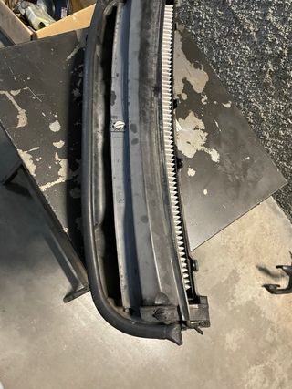 Gocciolatoio parabrezza BMW E46 320d 837066