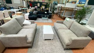 Sofá de tela beige y gris desde 249€