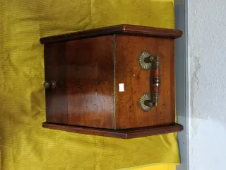 ANTIGUA CARBONERA MADERA