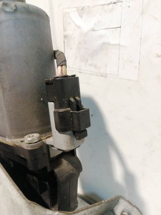 ELEVALUNAS TRASERO DERECHO CITROEN C3 (4)