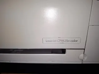 Stampante laser a colori Hp 1525n