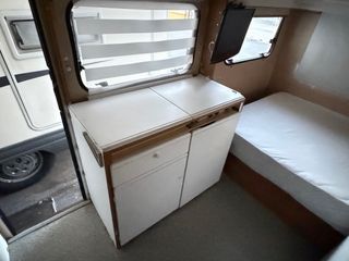 CARAVANA ADRIA 400,MENOS DE 750KG, CON FICHA 4500€