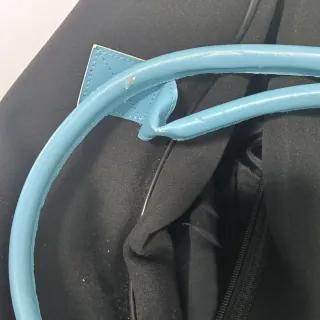 Bolsa de neopreno con ruedas