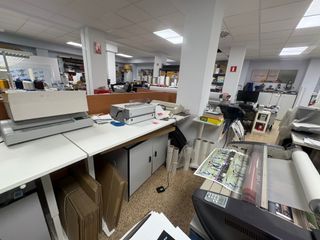 Maquinaria y suministros de imprenta