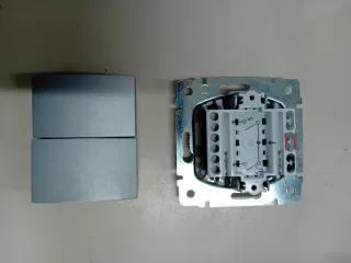 Doble conmutador Legrand Galea