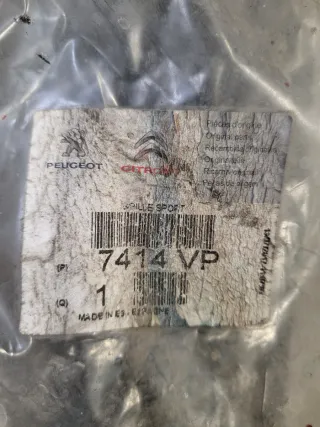 Rejilla Delantera Peugeot 308