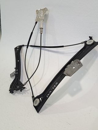 ELEVALUNAS DELANTERO DERECHO MERCEDES-BENZ CLASE CLK (W209)