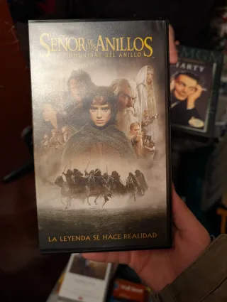 Colección 54 VHS con valor aprox de 210 euros