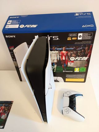 Consola PlayStation 5 Edición Digital + FIFA 26