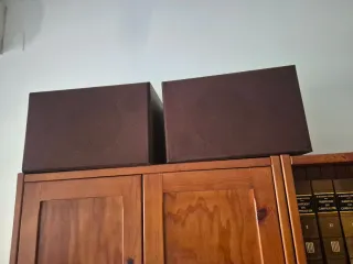 Equipo de música Vieta vintage con alravoces