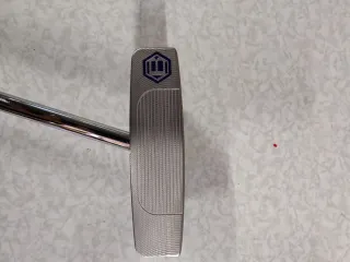 Palo de golf Bettinardi