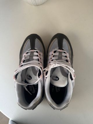 Nike Air Max 95 Gris y Rosa