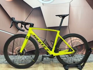 Bicicleta Scott Addict RC 30