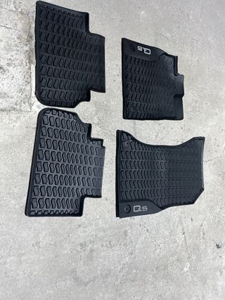 Q5 FY ALFOMBRILLAS DE GOMA ORIGINALES