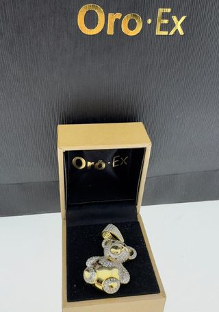 COLGANTE ORO DE 18 QUILATES