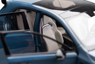 Maqueta Mercedes A45S 1:18