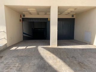 Plaza de garaje en alquiler para LARGA TEMPORADA