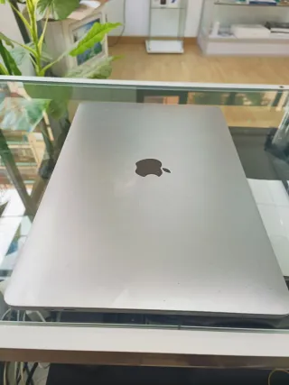 MacBook Pro 2020 256GB Gris
