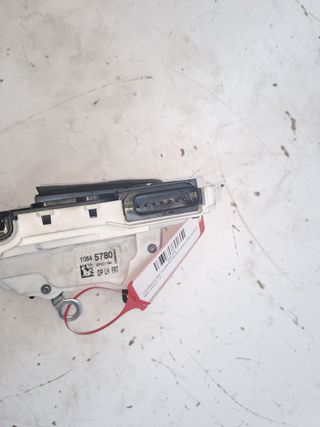 CERRADURA PUERTA DELANTERA IZQUIERDA MG ZS (2)