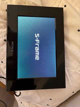 Marco fotos digital Sony S-Frame DPF-C70A