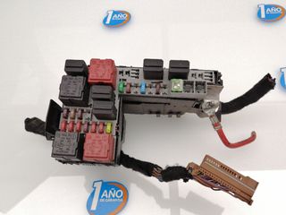 CAJA RELES / FUSIBLES OPEL CORSA D (5)