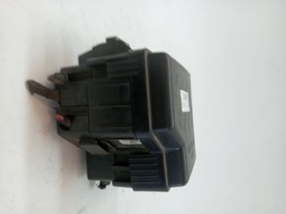 CAJA RELES / FUSIBLES HYUNDAI SANTA FE (BM) (2)