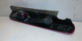 PILOTO TRASERO IZQUIERDO FORD FOCUS BERLINA (CAP) (7)