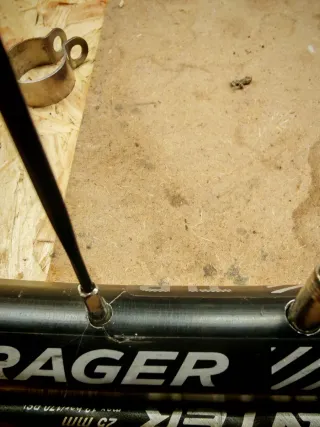 Rodas Bontrager TLR para estrada traseira e frente