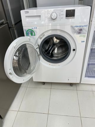 Nevera y Lavadora Beko
