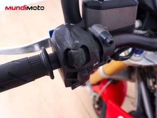 APRILIA DORSODURO 750