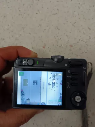 Cámara Digital Hitachi HDC-1061E 10MP