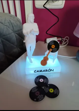 Figura Camarón Iluminada