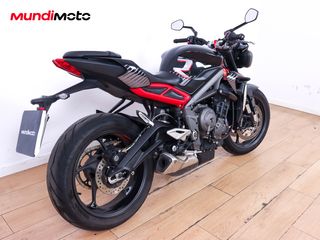 TRIUMPH STREET TRIPLE 765 R