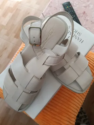 Sandalias Madame Shoes Blancas Mujer