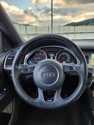 Audi Q7 2014