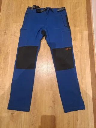 Pantalón senderismo montaña azul