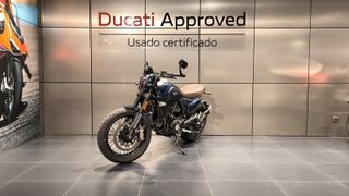 Ducati Scrambler Nightshift 2025