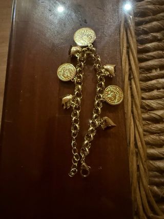 Pulsera 14k Oro Laminado Monedas Corazones