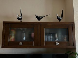 Mini vitrina de madera y cristal