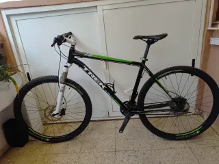 Bicicleta Trek XL Negra/Verde