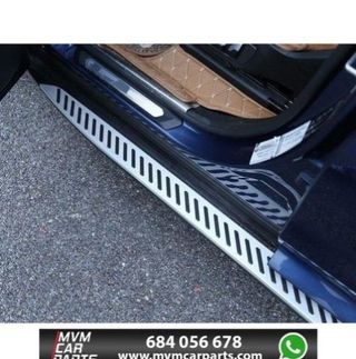 Estriberas laterales para BMW X4 G02