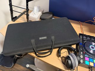 Controladora DJ Pioneer DDJ-RX + flightcase