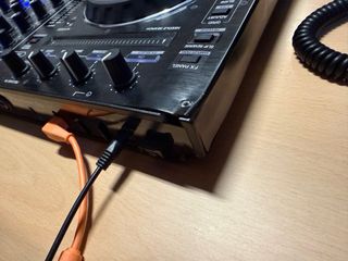 Controladora DJ Pioneer DDJ-RX + flightcase