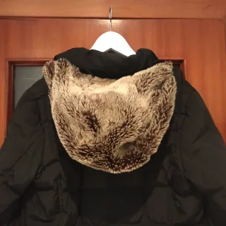 Plumífero Fuchs&Schmitt con Capucha