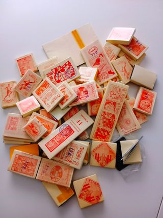 Filoestuches negros varios tamaños