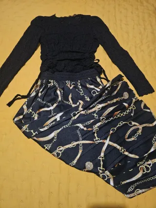 Falda larga plisada con estampado de cadenas Erfo