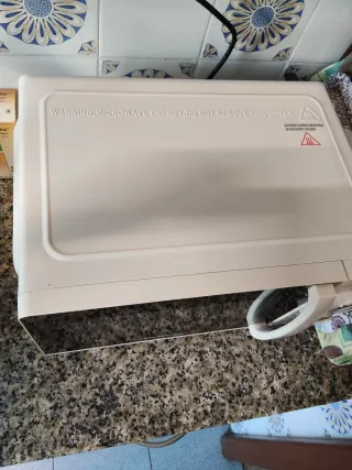 Microondas Orbegozo con Grill