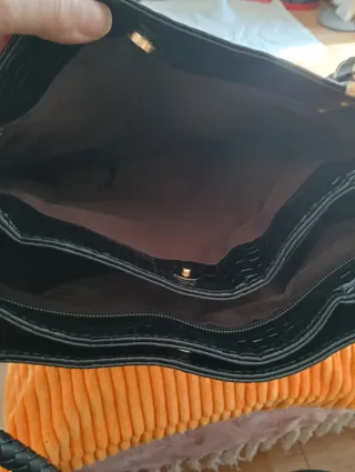 Bolso negro mujer piel efecto cocodrilo