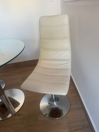 Mesa redonda cristal y metal